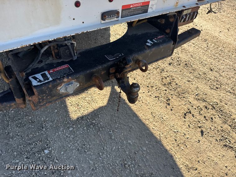 image for item EU6228 2016 Ford F550 Super Duty  bucket truck