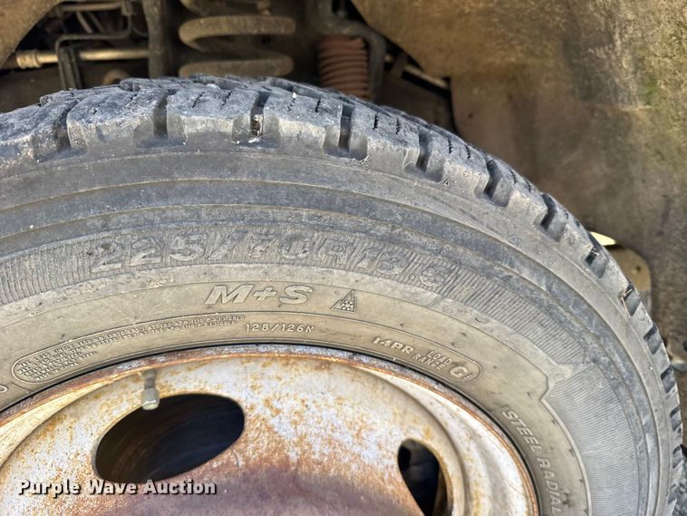 image for item EU6228 2016 Ford F550 Super Duty  bucket truck