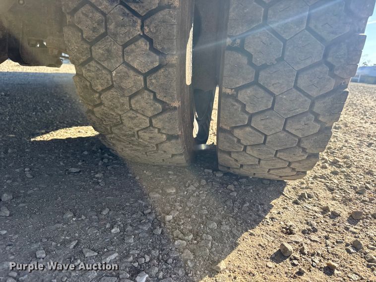 image for item EU6228 2016 Ford F550 Super Duty  bucket truck