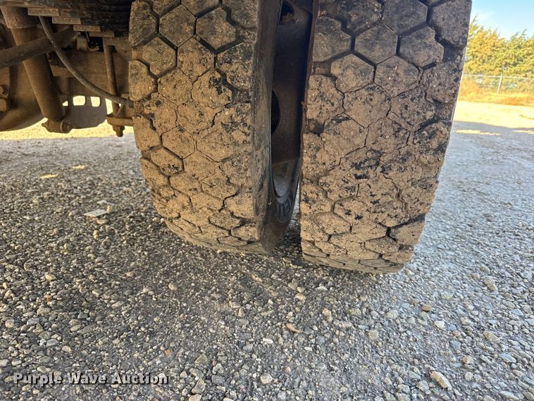 image for item EU6228 2016 Ford F550 Super Duty  bucket truck