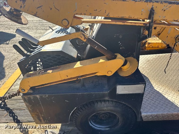 image for item EU6229 1991 Broo 1100G auger