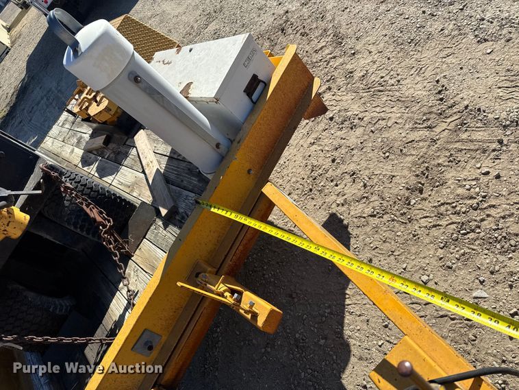 image for item EU6229 1991 Broo 1100G auger