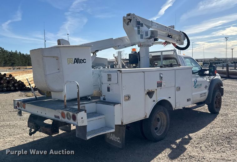 CAMIóN CON CANASTILLA 2016 FORD ALTEC
