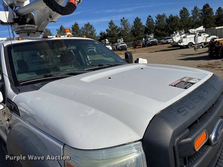 image for item EU6230 2016 Ford F550 Super Duty bucket truck