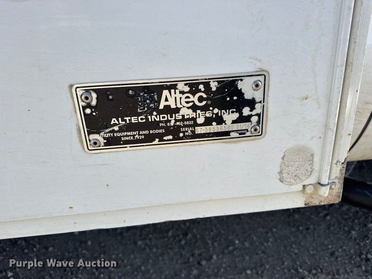 image for item EU6230 2016 Ford F550 Super Duty bucket truck