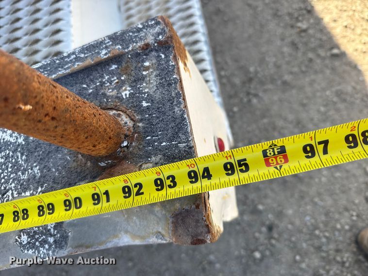 image for item EU6230 2016 Ford F550 Super Duty bucket truck