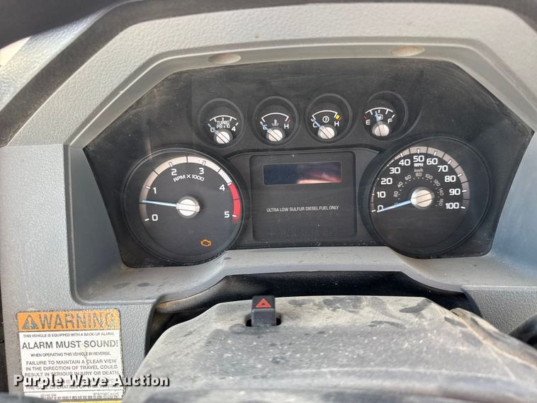 image for item EU6230 2016 Ford F550 Super Duty bucket truck