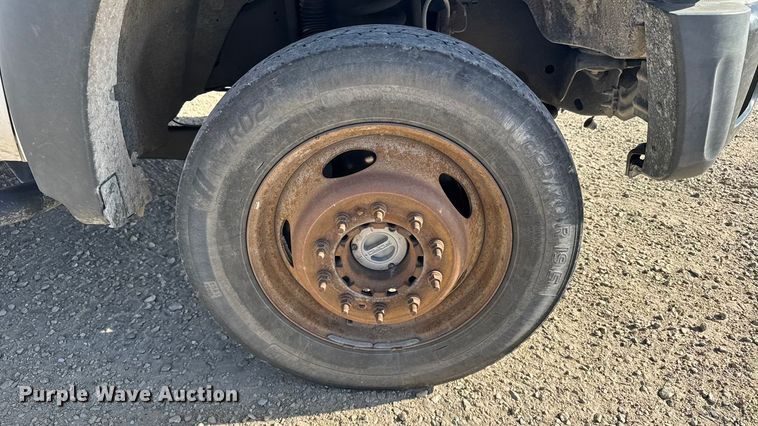 image for item EU6230 2016 Ford F550 Super Duty bucket truck