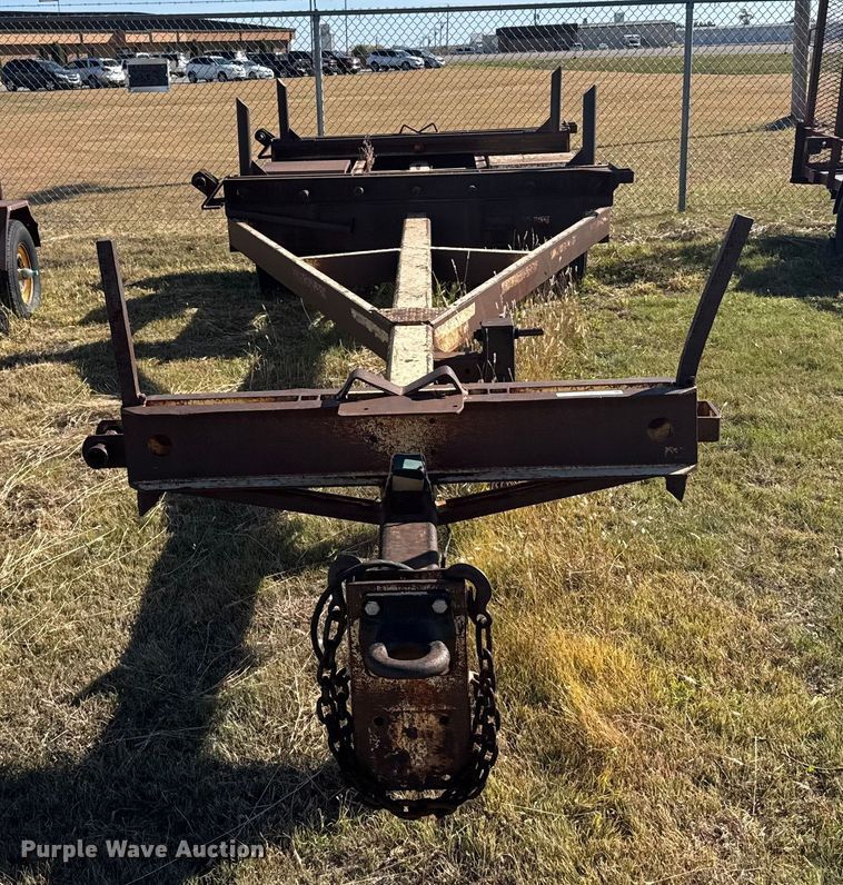 image for item EU6231 1997 MICH pole trailer