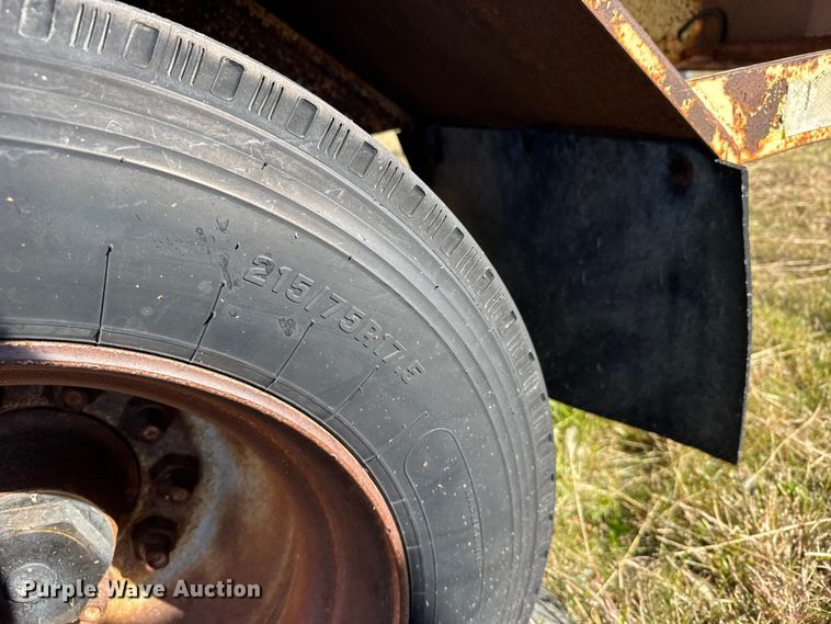 image for item EU6231 1997 MICH pole trailer