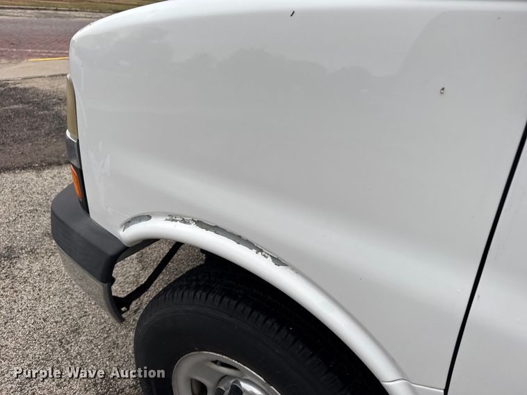 image for item EU6261 2008 Chevrolet Express 