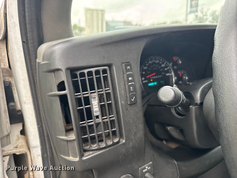 image for item EU6261 2008 Chevrolet Express 