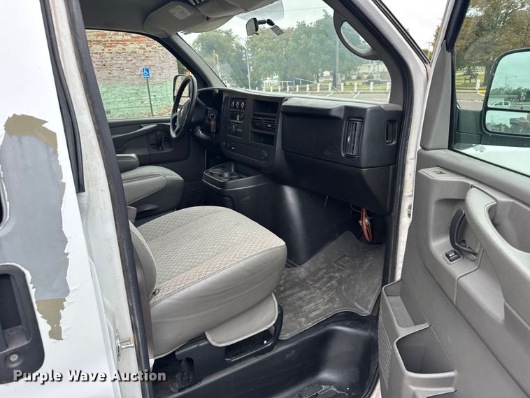 image for item EU6261 2008 Chevrolet Express 