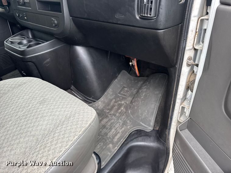 image for item EU6261 2008 Chevrolet Express 