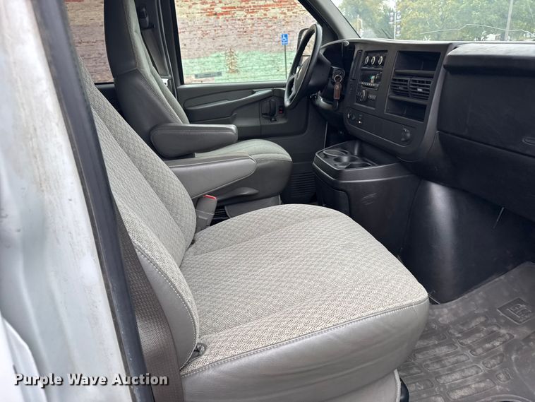 image for item EU6261 2008 Chevrolet Express 