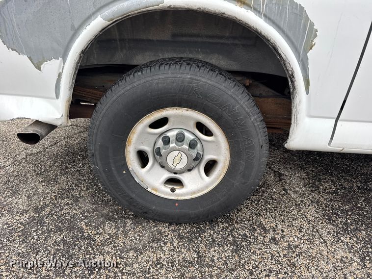 image for item EU6261 2008 Chevrolet Express 