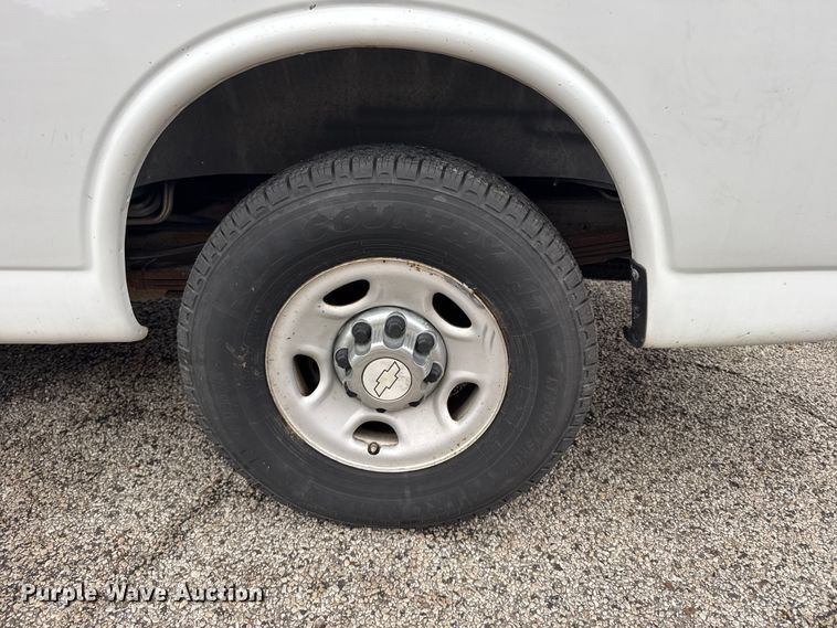 image for item EU6261 2008 Chevrolet Express 