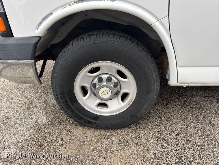 image for item EU6261 2008 Chevrolet Express 