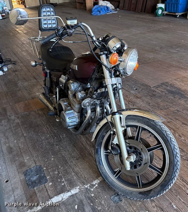 image for item EU6284 1980 Yamaha Special 850 motorcycle