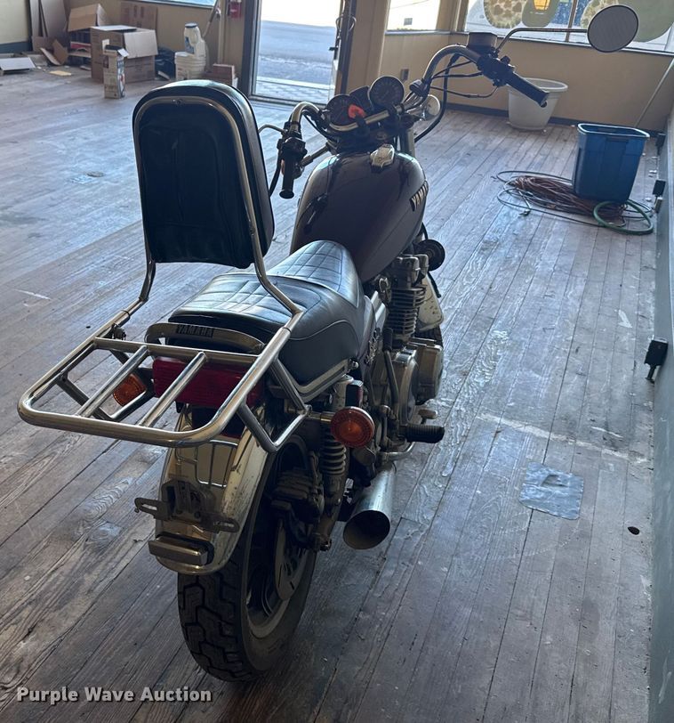 image for item EU6284 1980 Yamaha Special 850 motorcycle