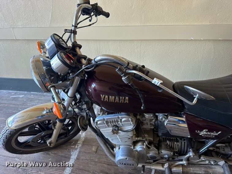 image for item EU6284 1980 Yamaha Special 850 motorcycle