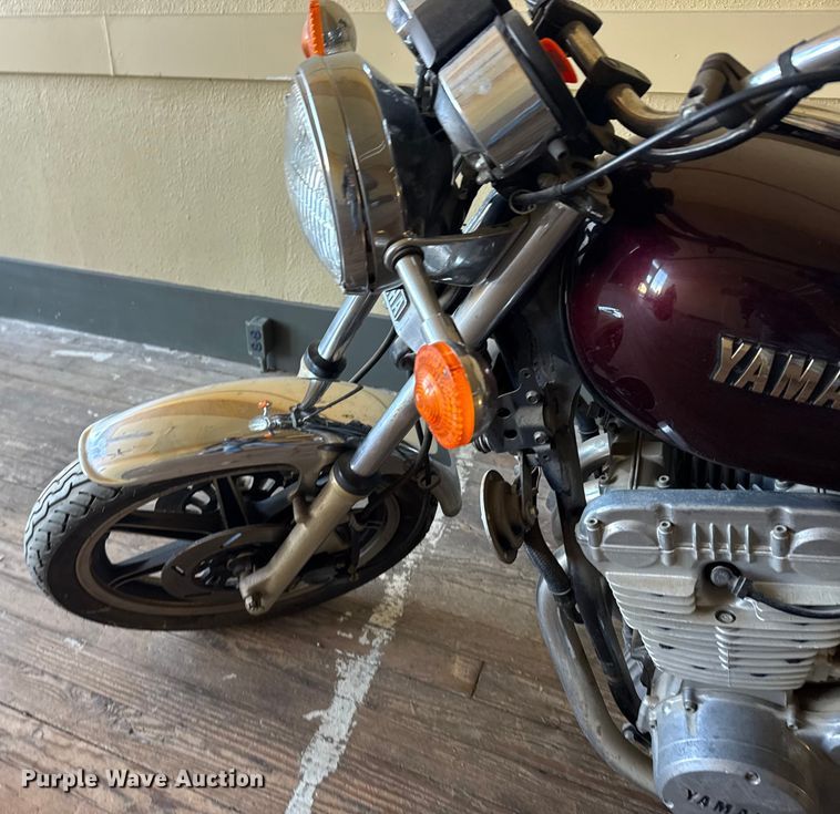 image for item EU6284 1980 Yamaha Special 850 motorcycle