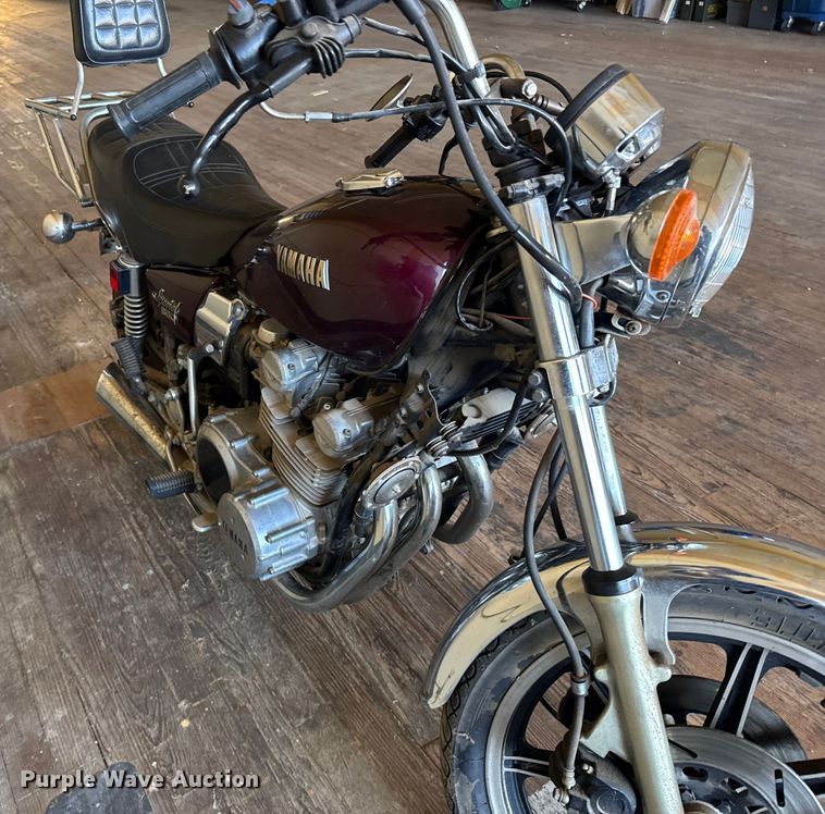 image for item EU6284 1980 Yamaha Special 850 motorcycle