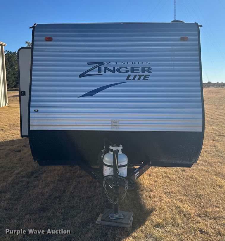 image for item EU6293 2017 Crossroads RV 18BH camper