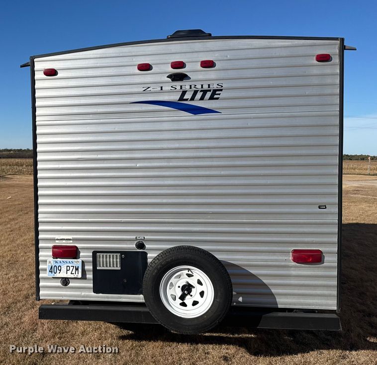 image for item EU6293 2017 Crossroads RV 18BH camper