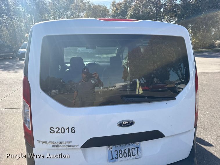 image for item EU6338 2016 Ford Transit Connect van