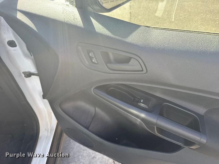 image for item EU6338 2016 Ford Transit Connect van