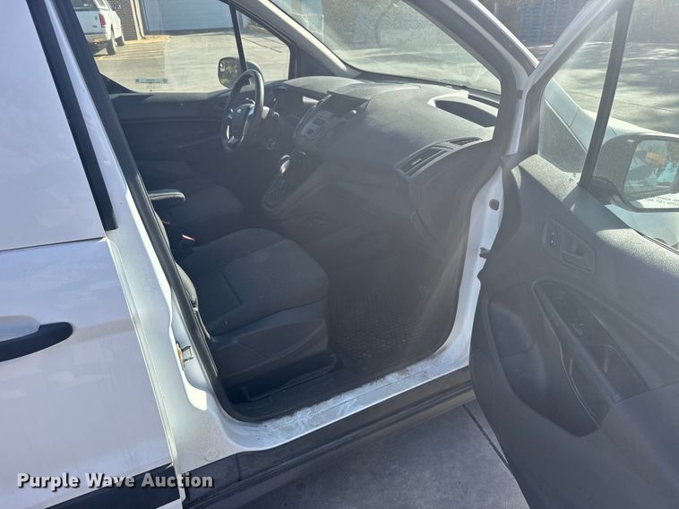 image for item EU6339 2018 Ford Transit Connect van