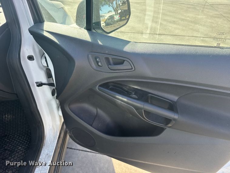 image for item EU6339 2018 Ford Transit Connect van