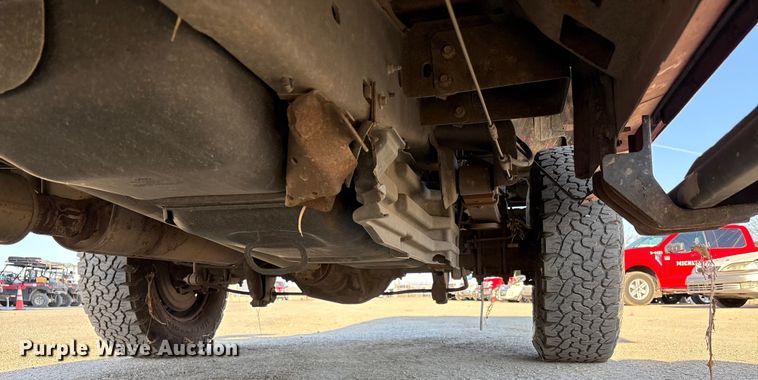 image for item EU8505 2012 Ford F250 Super Duty Crew Cab pickup truck