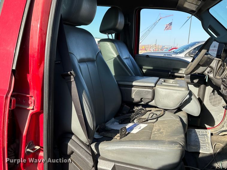 image for item EU8505 2012 Ford F250 Super Duty Crew Cab pickup truck