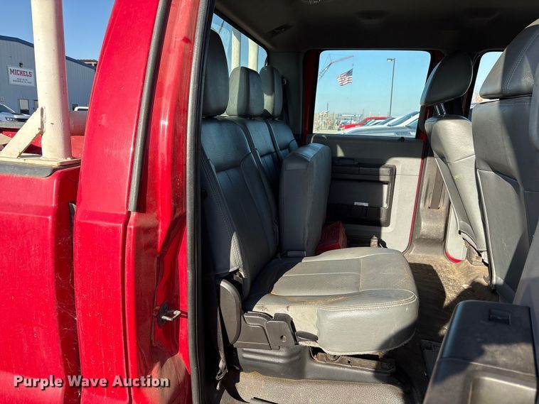 image for item EU8505 2012 Ford F250 Super Duty Crew Cab pickup truck