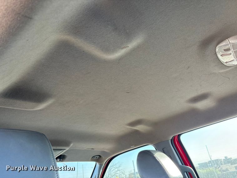 image for item EU8505 2012 Ford F250 Super Duty Crew Cab pickup truck