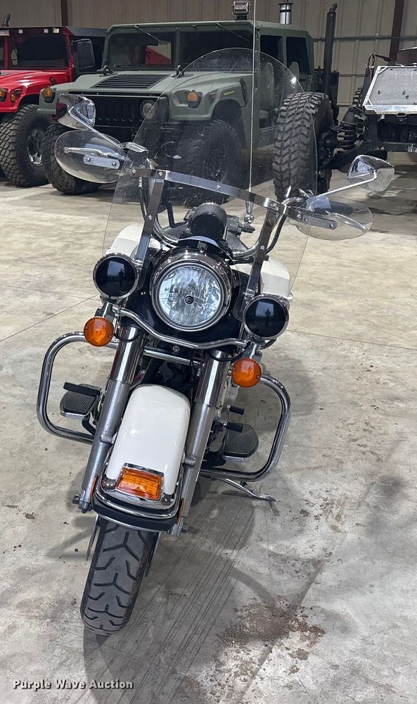 image for item EV2515 2012 Harley Davidson Police Road King motorcycle