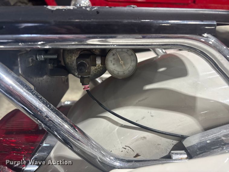 image for item EV2515 2012 Harley Davidson Police Road King motorcycle