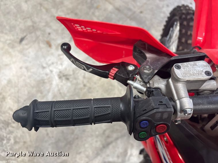 image for item EV2518 2021 Honda CRF 450RX dirt bike