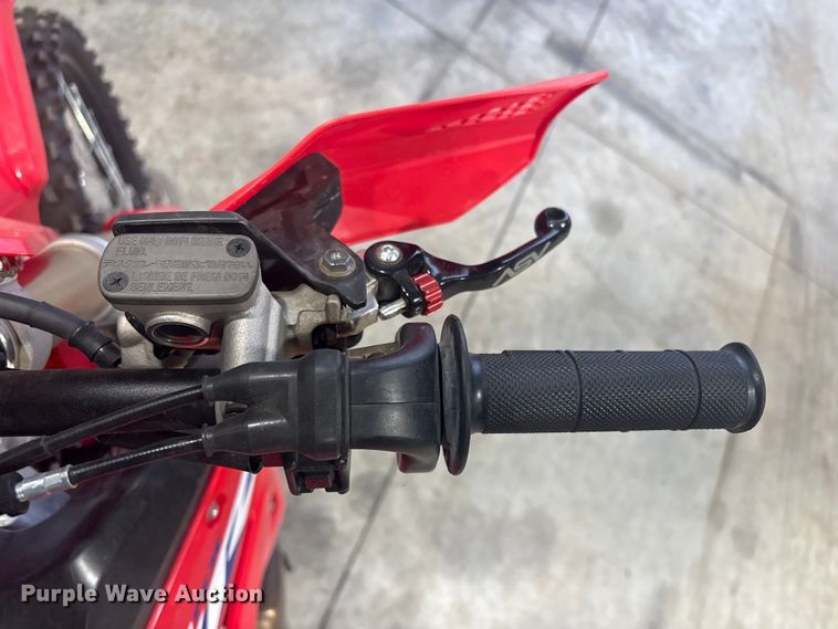 image for item EV2518 2021 Honda CRF 450RX dirt bike