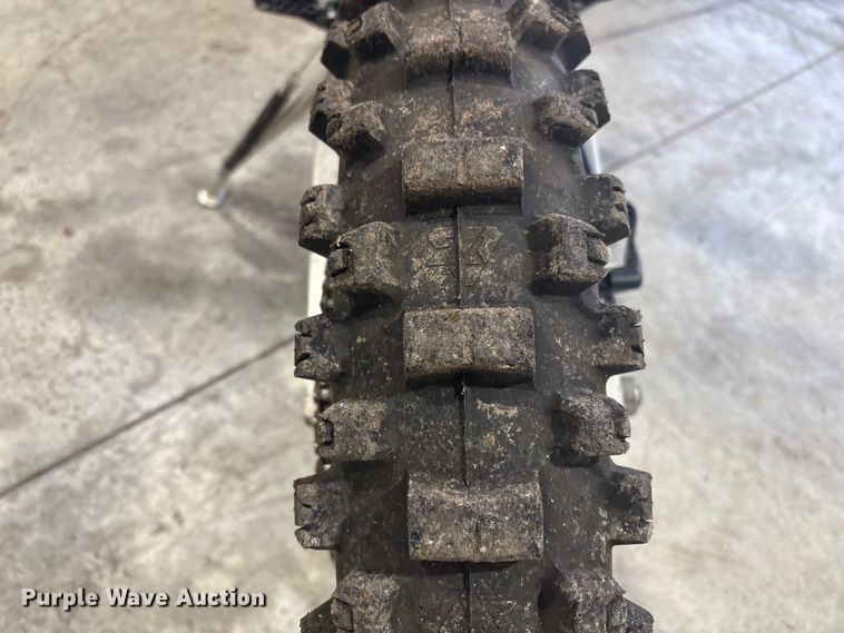 image for item EV2518 2021 Honda CRF 450RX dirt bike