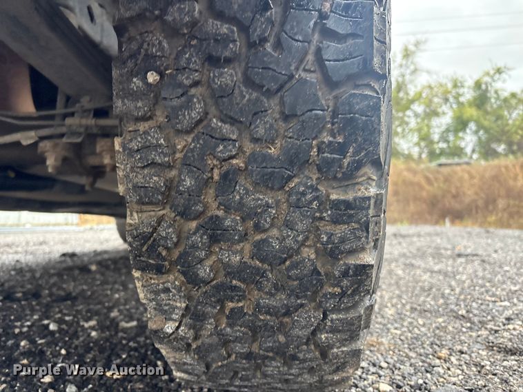 image for item EV2521 2020 Ford F150 XL SuperCrew pickup truck