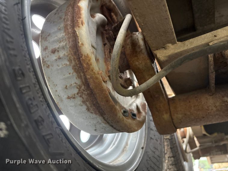 image for item EV2522 2010 Dempster utility trailer