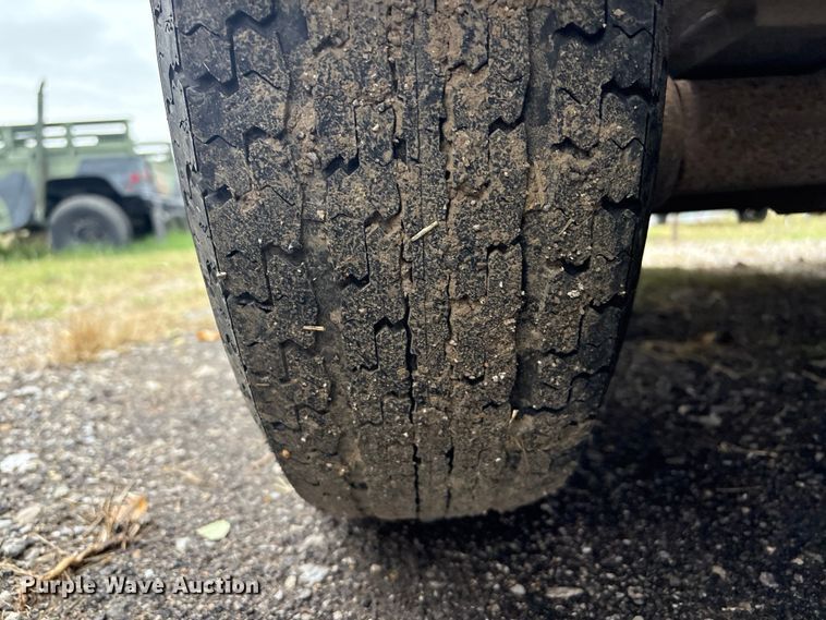 image for item EV2522 2010 Dempster utility trailer