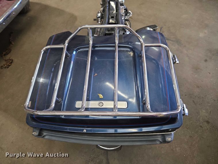 image for item EV2524 2004 Harley Davidson Electra Glide Ultra Classic motorcycle