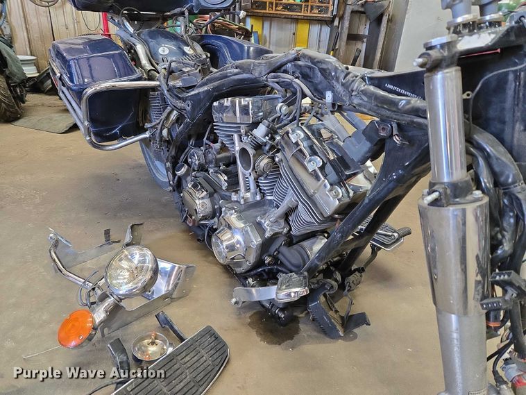 image for item EV2524 2004 Harley Davidson Electra Glide Ultra Classic motorcycle