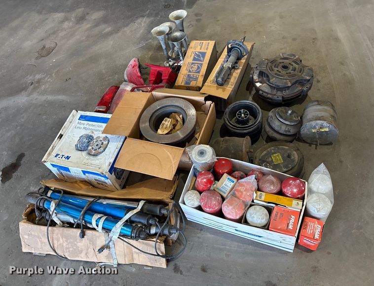 image for item EV2525 Heavy truck parts