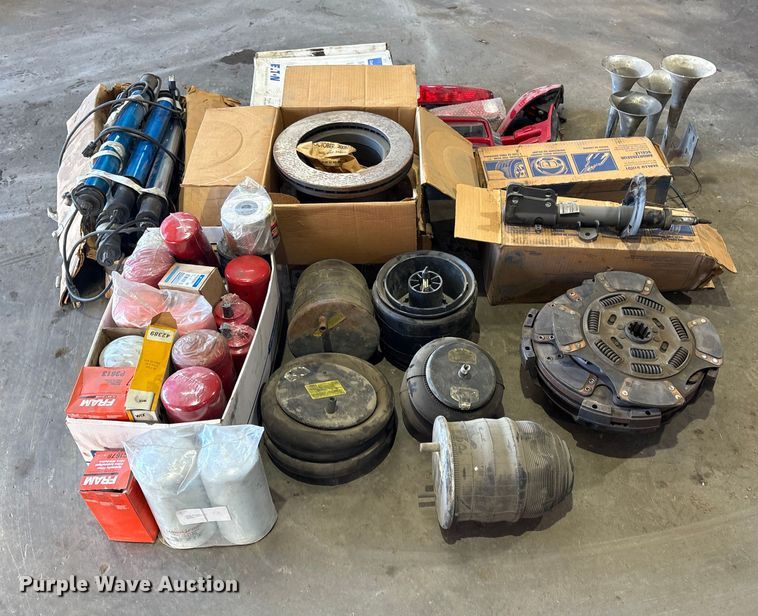 image for item EV2525 Heavy truck parts