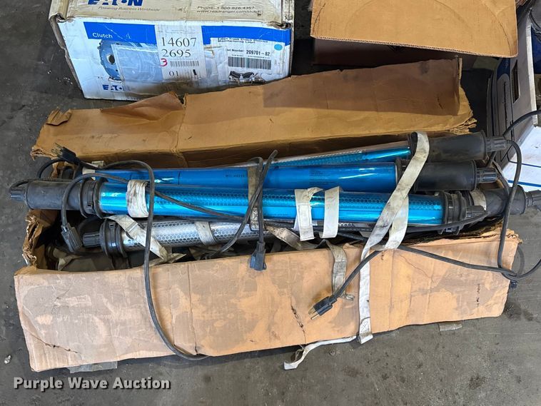 image for item EV2525 Heavy truck parts